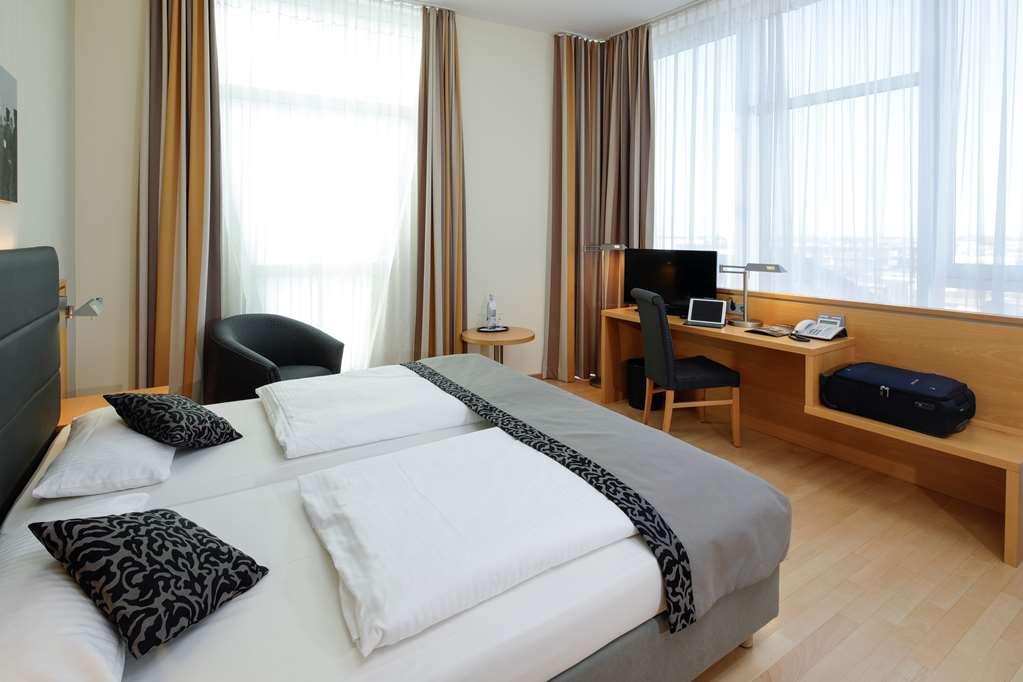 Airporthotel Berlin-Adlershof Room photo